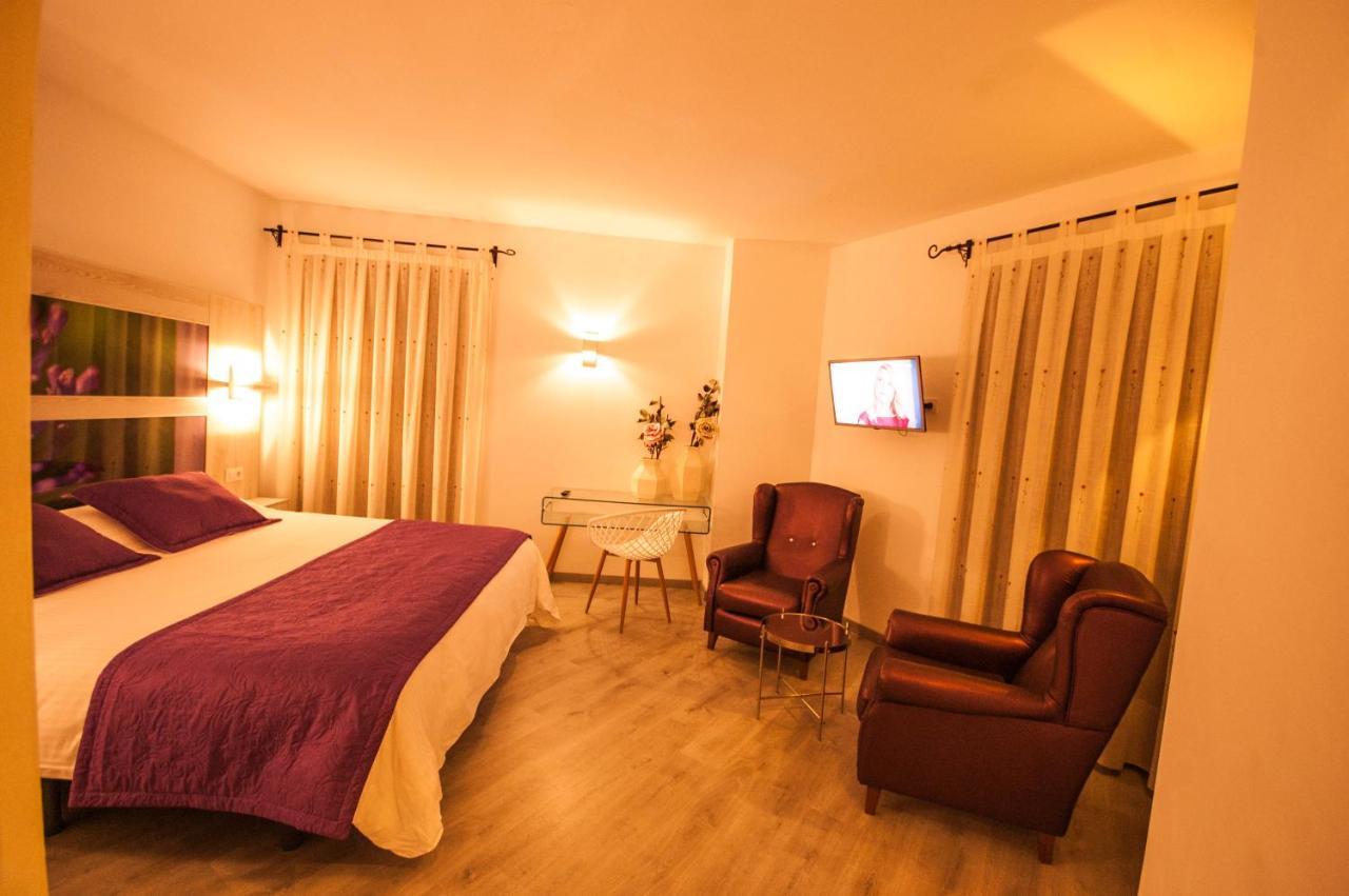 Hotel Hc Zoom Пособланко Екстериор снимка
